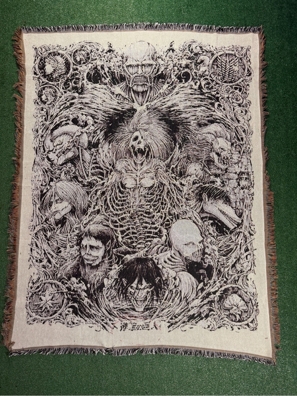 Attack on Titan Black & White Woven Tapestry Blanket